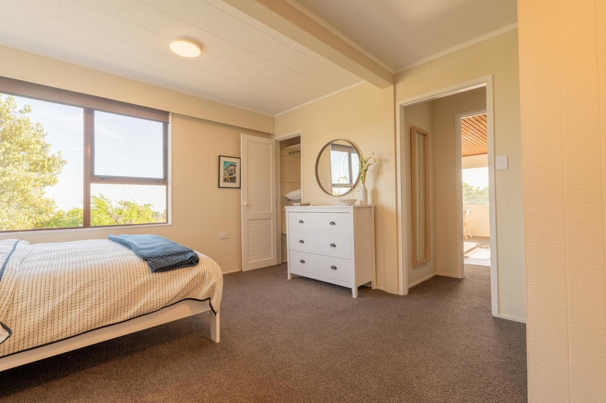 Cosy Unit With Incredible Views & Sky Tv Villa Whanganui Exterior foto