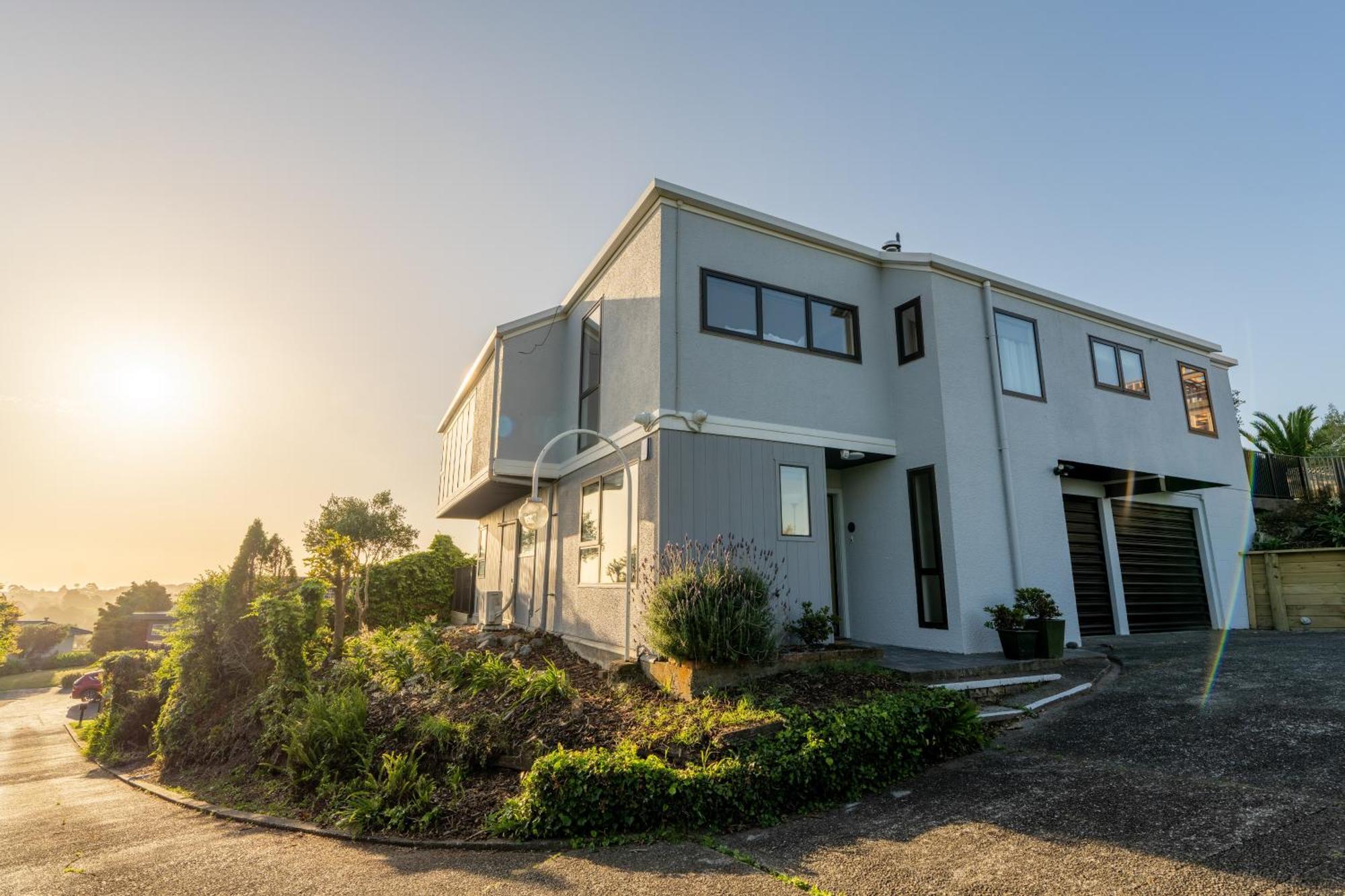 Cosy Unit With Incredible Views & Sky Tv Villa Whanganui Exterior foto